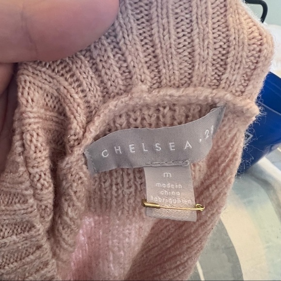 Chelsea28 Off Shoulder Sweater Pink Smoke - Picture 7 of 8